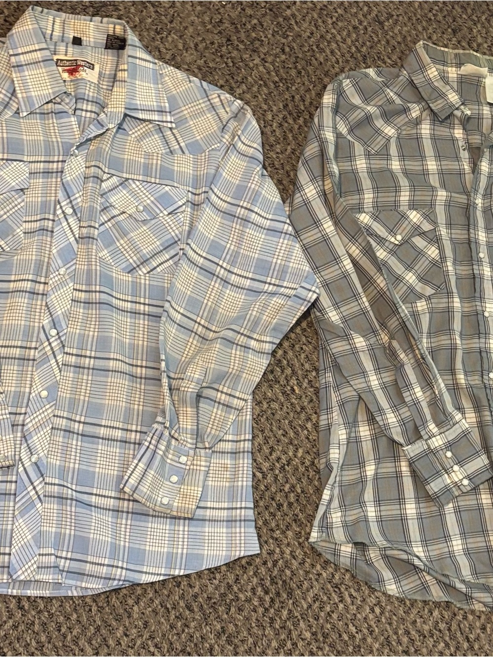 Bundle Of (2) Western Style Button Up Shirts w/Pearl Snaps-Lg